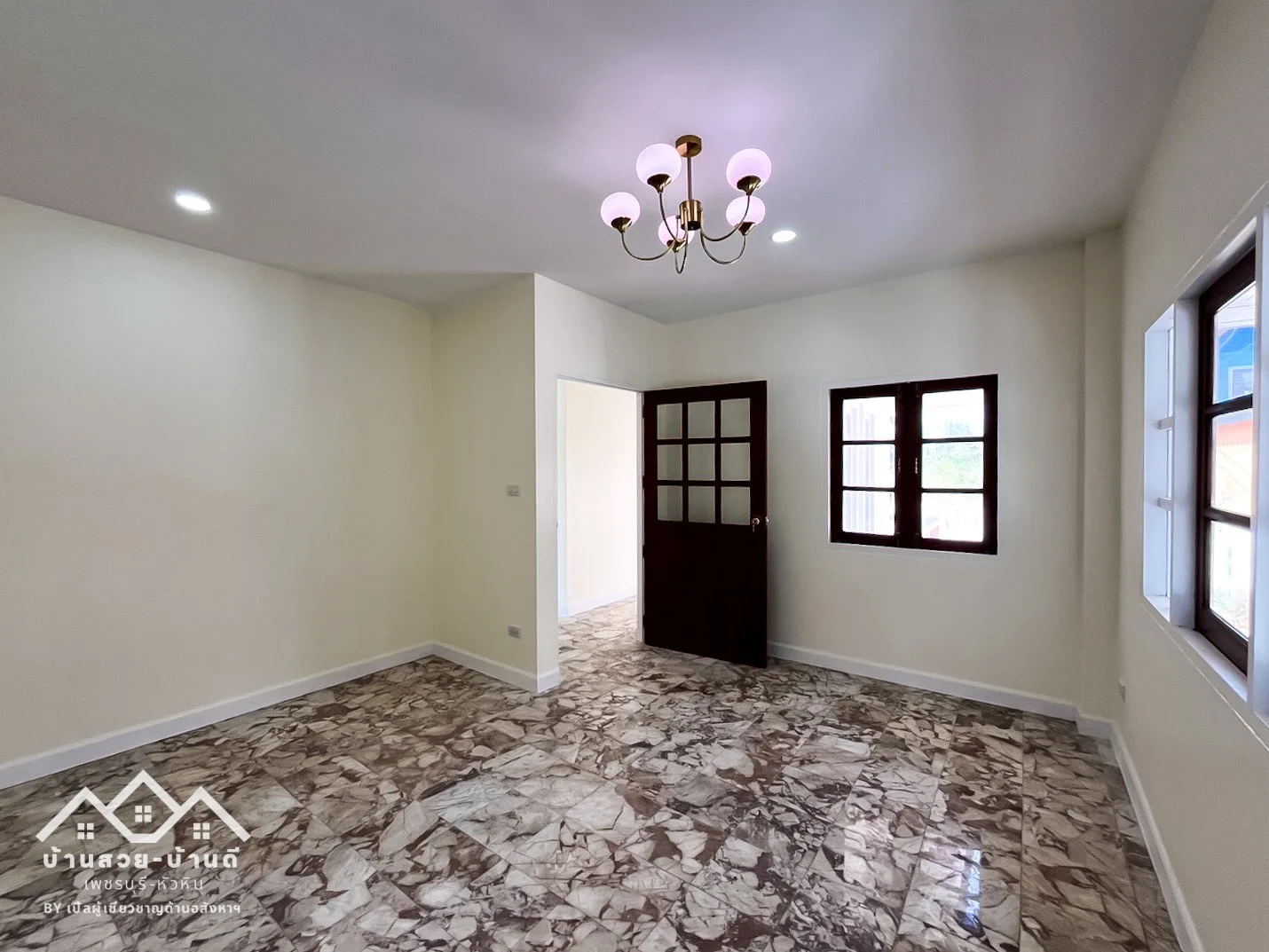 R202603001 บ้านเดี่ยวรีโนเวท ใกล้ทะเลเพียง 5 นาที - 12