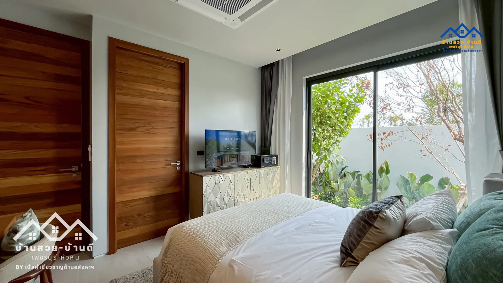 N202602009 Luxury Poolvilla modern loft style, mountain view - 43