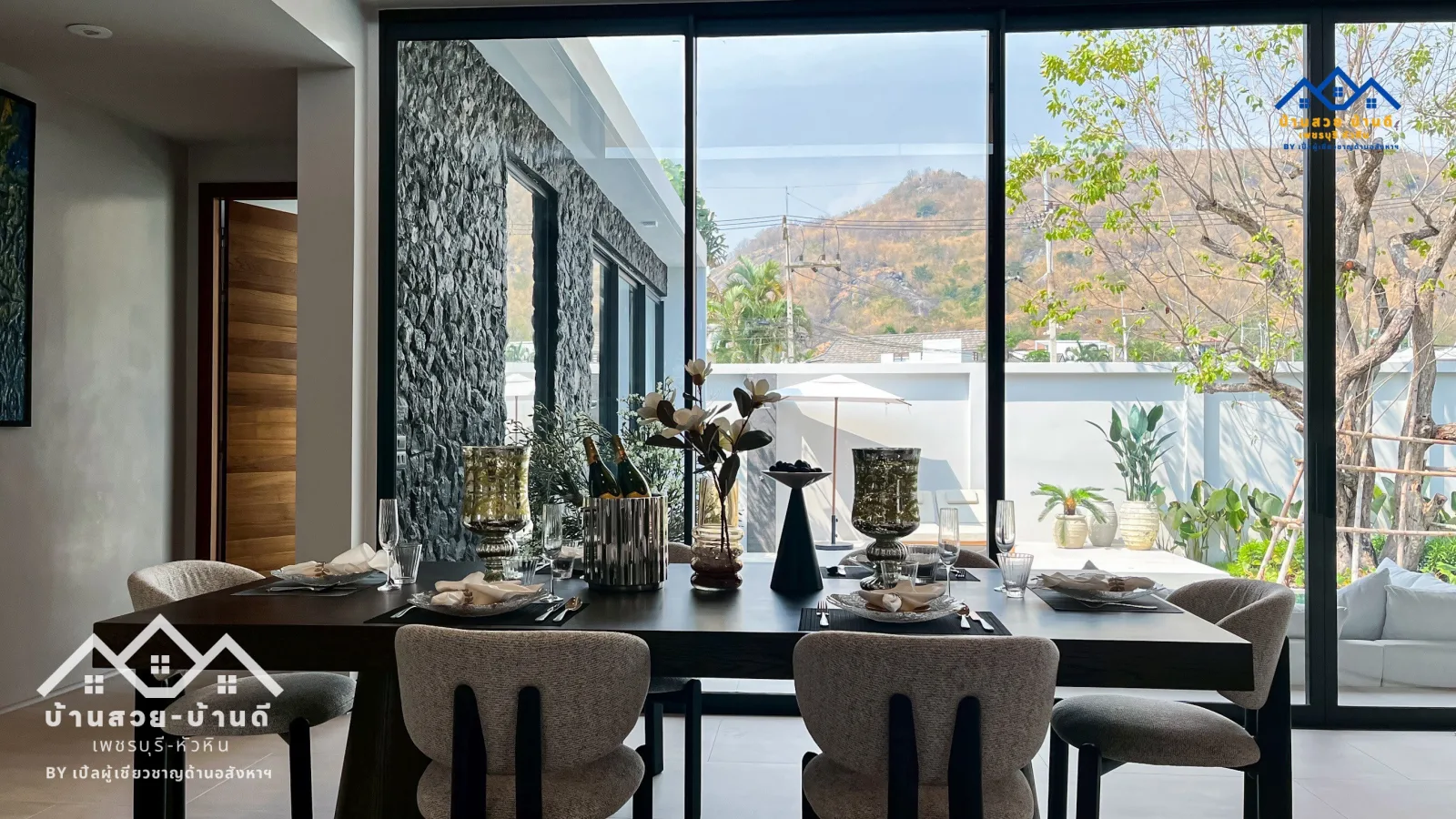 N202602009 Luxury Poolvilla modern loft style, mountain view - 46