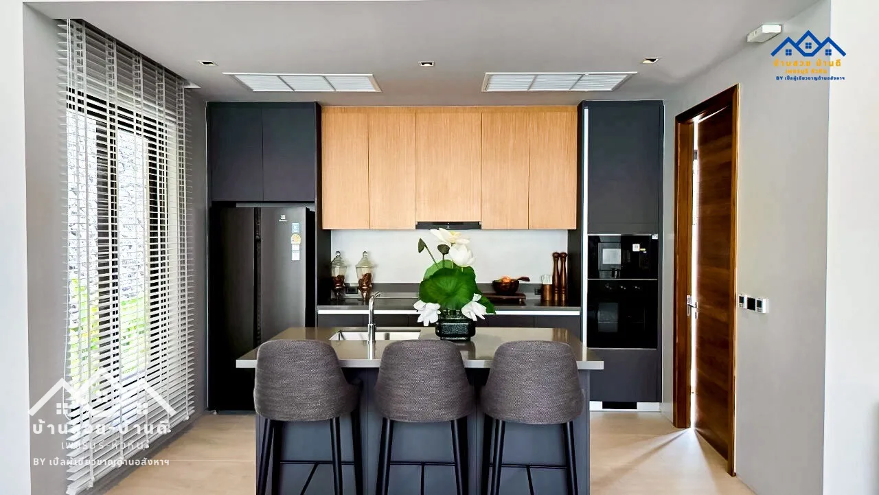 N202602009 Luxury Poolvilla modern loft style, mountain view - 58