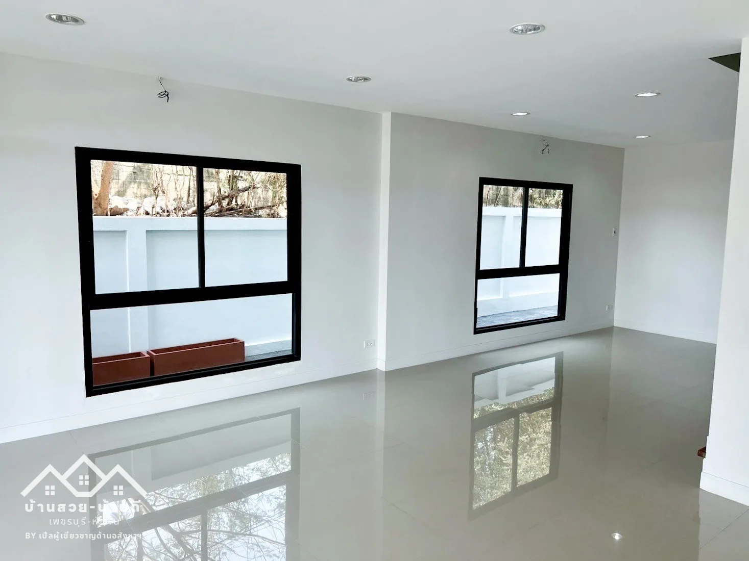 N202601011 อาคารพานิชย์ห้องมุม 3 ชั้น - 5