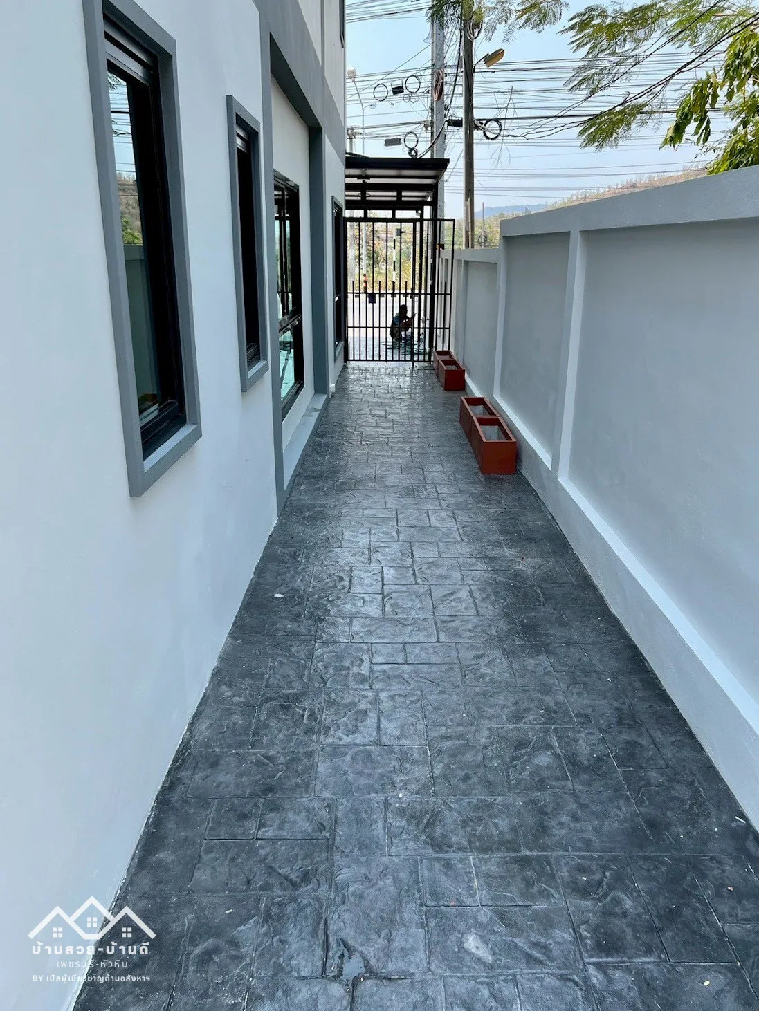 N202601011 อาคารพานิชย์ห้องมุม 3 ชั้น - 7
